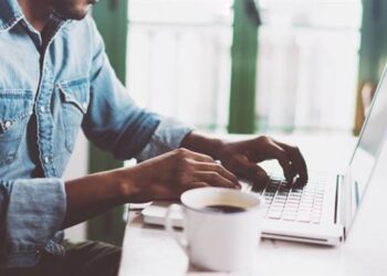 5 فوائد رئيسية للتقدم التكنولوجي في صناعة الترفيه عبر الإنترنت