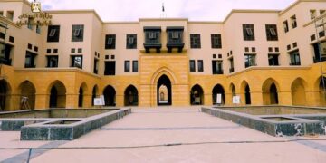 فندق مجرى العيون