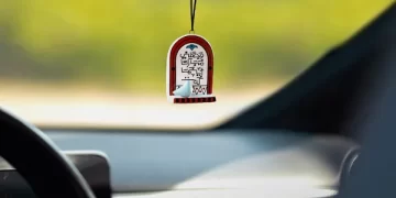 تعليقة السيارة