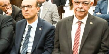 المستشفيات الجامعية