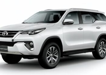 سعر تويوتا فورتشنر 2025 في السعودية