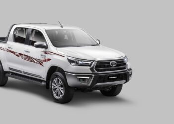 سعر تويوتا هايلكس 2025 في السعودية