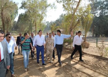 وزير الزراعة يتفقد أعمال التطوير بمحطة الزهراء للخيول العربية