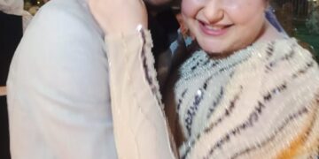 أسرة التحرير تحتفي بزفاف الأستاذ إبراهيم العوضي وعروسه