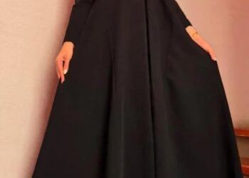 ٧ أخطاء تخلي عبايات شتوية تطلع “عادية” وكيف تتفادينها قبل الشراء